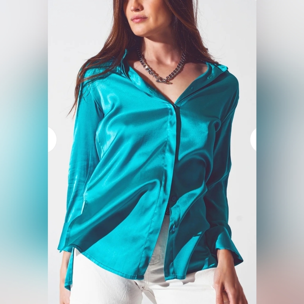 Q2 satin Turquoise split cuffs long sleeve Blouse sz L